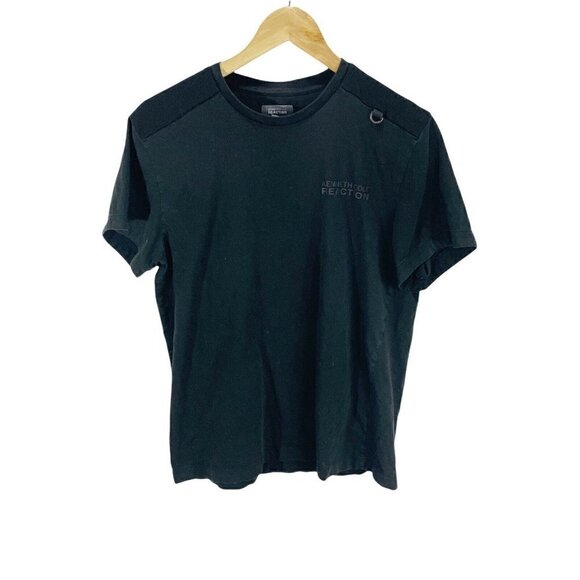 Kenneth Cole Reaction Black Short Sleeved Shirt Sz L Mesh Shoulders Logo - Picture 1 of 5